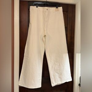 Universal Thread Off-White Wide Leg Jeans